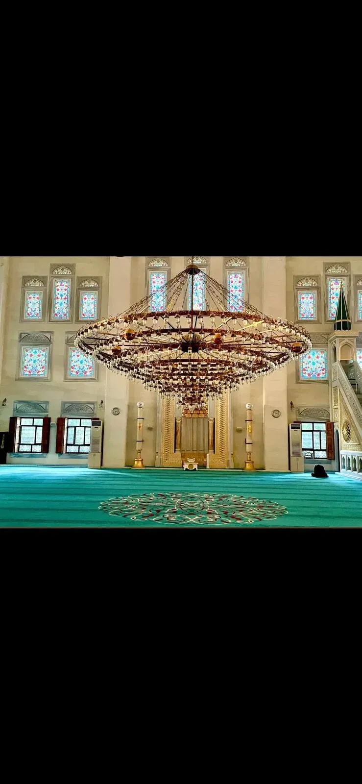 Camii iç mekan
